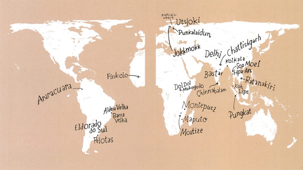 Piirretty valkoinen maailmankartta, johin merkitty paikkakuntia eri puolilta maailmaa.